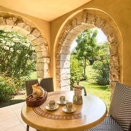 A Merula - Studio In Calvi *